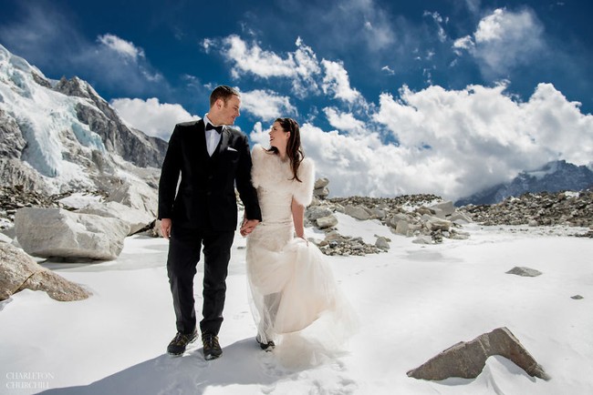 Sau 3 tuần leo núi, cặp đôi kết hôn trên đỉnh Everest và những bức ảnh cưới của họ thật tuyệt - Ảnh 14.