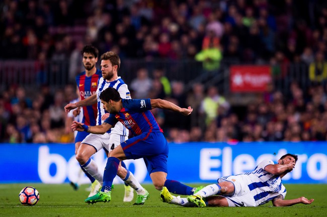 Messi lập cú đúp, Barca tìm lại niềm vui chiến thắng - Ảnh 4.