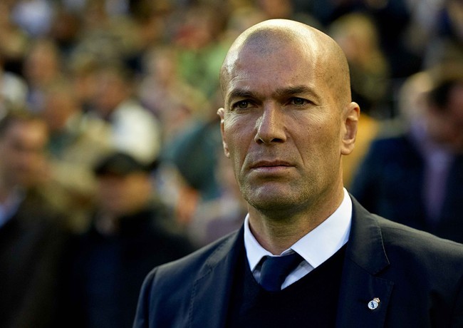 Ronaldo nổ s&uacute;ng trở lại, Real vẫn ng&atilde; ngựa trước Valencia - Ảnh 19.