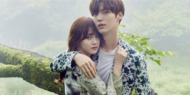 Vợ chồng Goo Hye Sun - Ahn Jae Hyun cứ tình cảm thế này, ai mà không ghen tỵ! - Ảnh 1.