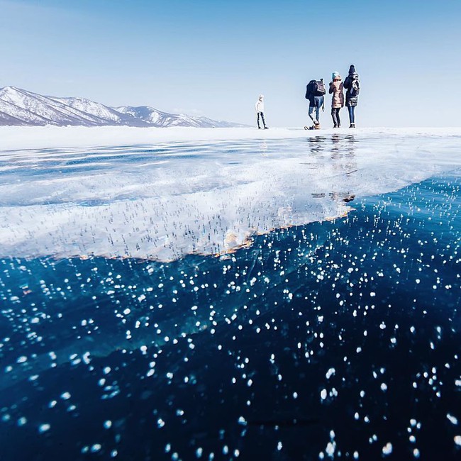 Ngắm nhìn hồ băng đẹp như cổ tích ở miền nam nước Nga - Ảnh 3.