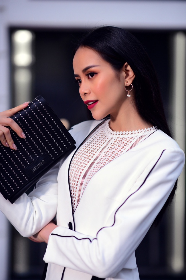 Sella Trương &ndash; Hoa hậu c&oacute; gu thời trang s&agrave;nh điệu của showbiz - Ảnh 1.