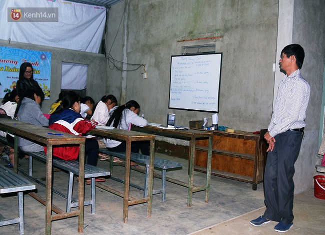 Người đàn ông khuyết tật mở phòng đọc và lớp học miễn phí cho hàng trăm trẻ em nghèo - Ảnh 15.