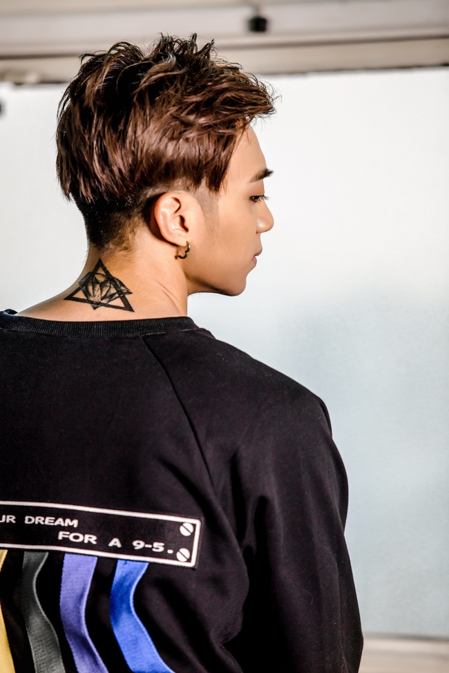 Soobin Ho&agrave;ng Sơn khiến fan thấp thỏm khi li&ecirc;n tục nh&aacute; h&agrave;ng về bản Ballad mới - Ảnh 6.