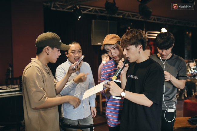 Hot boy Sing My Song t&iacute;ch cực tập luyện cho sự kiện được tr&ocirc;ng đợi nhất đầu năm 2017 - Ảnh 4.