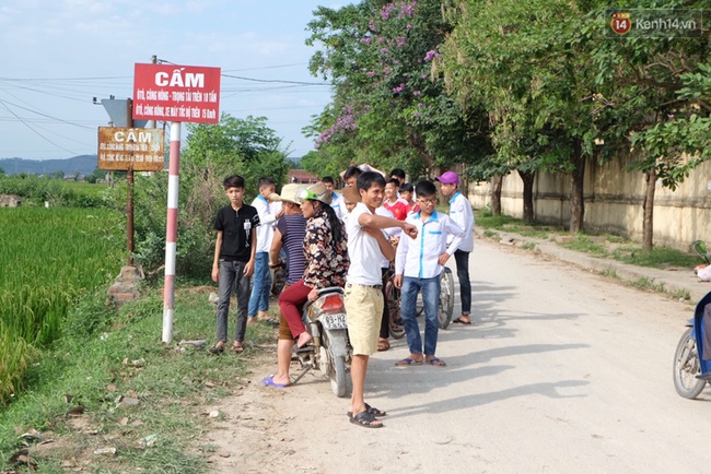 Người đàn ông lái xe Camry tông chết 3 học sinh ở Bắc Ninh là cán bộ bệnh viện huyện - Ảnh 3.