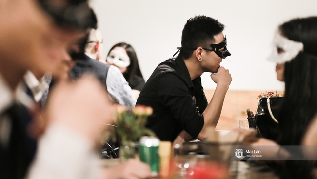 Blind Date - Love At No Sight: Khi những cuộc hẹn hò giấu mặt trong phim bước ra ngoài đời thực - Ảnh 5.