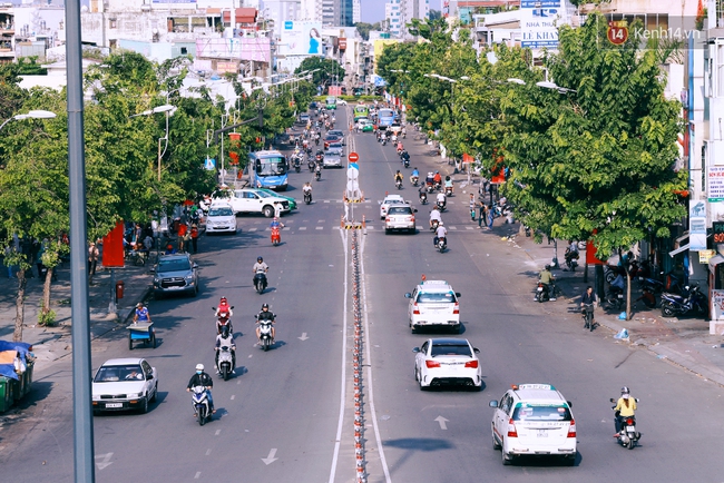 Có những ngày như thế: Sài Gòn không còi xe, khói bụi và không ùn tắc lúc 5 giờ chiều - Ảnh 15.