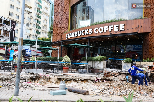 2 tuần sau khi dỡ bỏ bồn hoa và bậc thềm lấn chiếm vỉa hè, quán cafe Starbucks ngã 6 Phù Đổng trông vẫn ổn! - Ảnh 4.