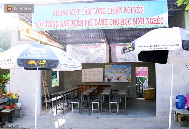 Người đ&agrave;n &ocirc;ng khuyết tật mở ph&ograve;ng đọc v&agrave; lớp học miễn ph&iacute; cho h&agrave;ng trăm trẻ em ngh&egrave;o - Ảnh 11.