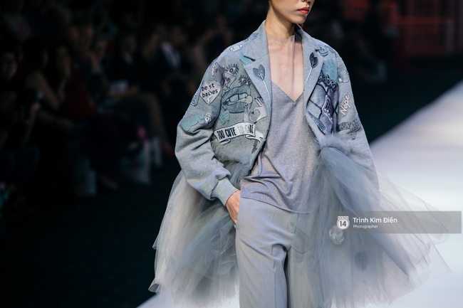 Đêm diễn thứ 3 VIFW Xuân Hè 2017: Đêm của sắc màu rực rỡ và loạt thiết kế phá cách - Ảnh 14.