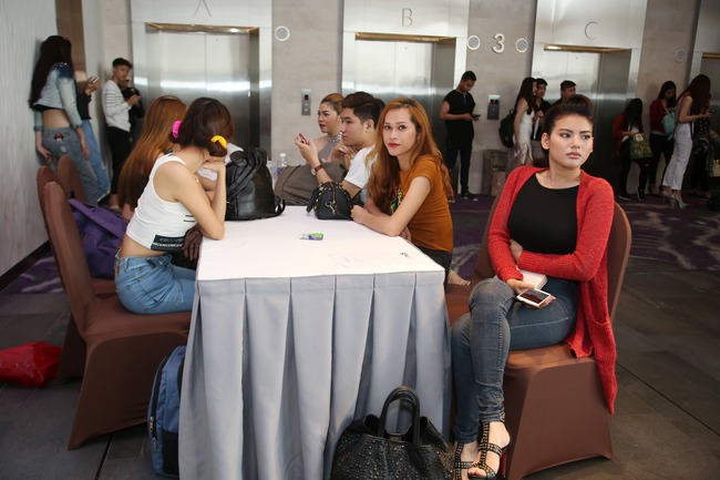 Qu&aacute;n qu&acirc;n Bước nhảy ng&agrave;n c&acirc;n, bạn g&aacute;i cũ của L&ecirc; Hiếu xuất hiện tại buổi casting The Face - Ảnh 13.