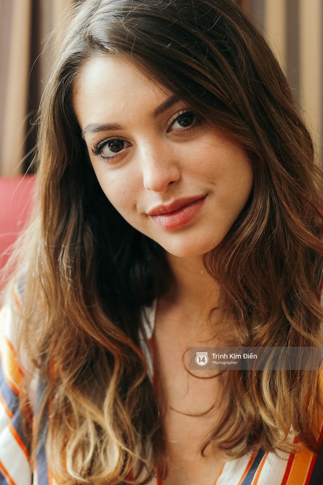 Celine Farach: Tôi bị bắt nạt suốt từ khi 8 tuổi đến tận 16 tuổi, nhưng tôi không để điều đó hạ gục mình! - Ảnh 5.