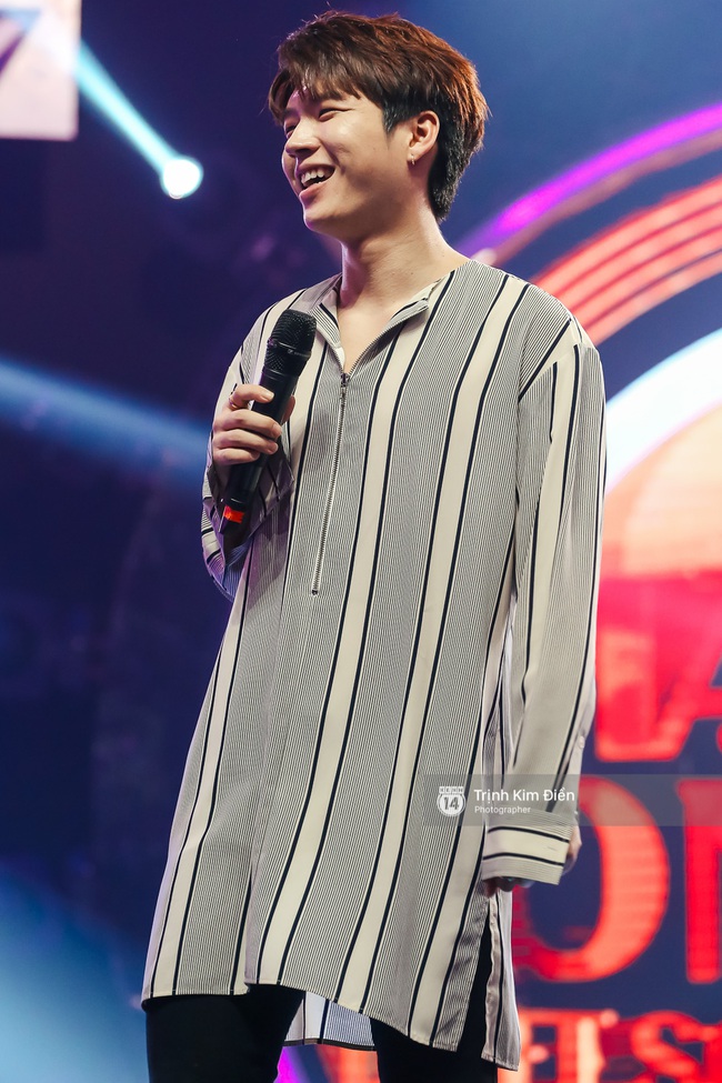 Đầm đ&igrave;a mồ h&ocirc;i nhưng INFINITE vẫn đẹp kh&ocirc;ng t&igrave; vết tại buổi tập show ở Việt Nam! - Ảnh 3.