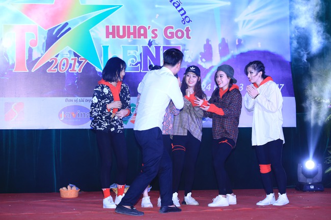 HUHAs Got Talent 2017: Nơi tài năng của sinh viên ĐH Nội vụ thăng hoa! - Ảnh 17.