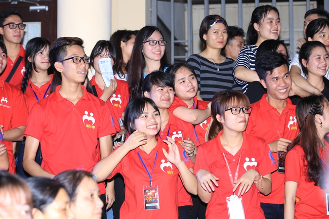 HUHAs Got Talent 2017: Nơi t&agrave;i năng của sinh vi&ecirc;n ĐH Nội vụ thăng hoa! - Ảnh 6.