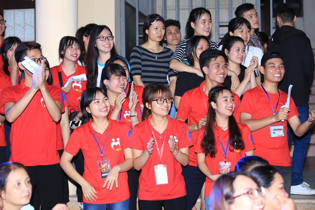 HUHAs Got Talent 2017: Nơi t&agrave;i năng của sinh vi&ecirc;n ĐH Nội vụ thăng hoa! - Ảnh 5.