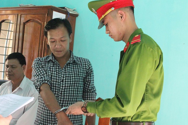 T&agrave;i xế l&aacute;i xe của bệnh viện bị bắt sau 3 th&aacute;ng lẩn trốn - Ảnh 1.