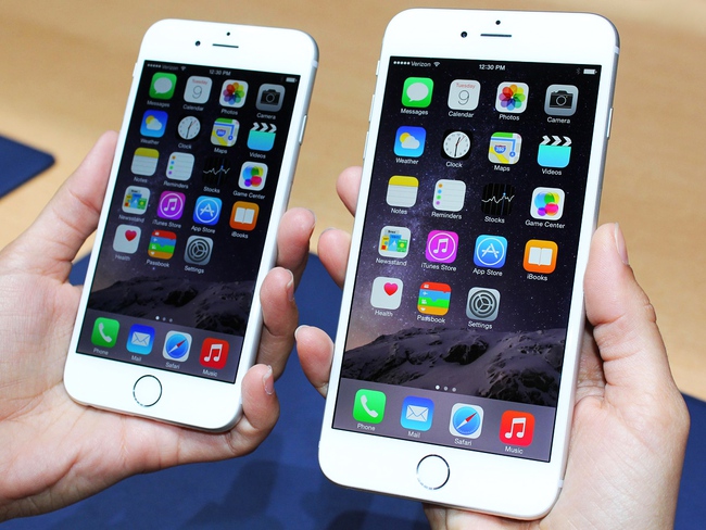 Những nốt thăng trầm trong đoạn đường 10 năm kh&ocirc;n lớn của iPhone - Ảnh 8.