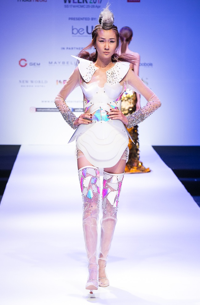 Đến hẹn lại lên, Vietnam International Fashion Week trở lại với mùa Xuân/Hè 2017 vào cuối tháng 4 này - Ảnh 8.