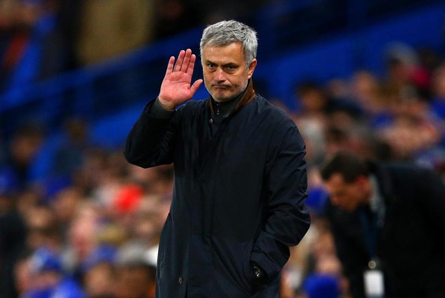 Mourinho xuống tóc... tìm may mắn cho Man Utd - Ảnh 5.