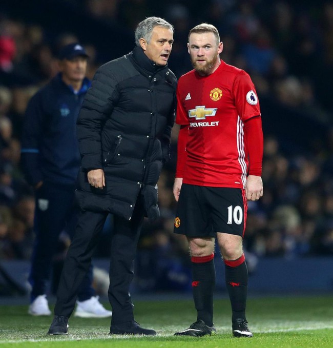 Rooney rục rịch rời Man Utd, sang Trung Quốc nhận lương kỷ lục thế giới - Ảnh 1.