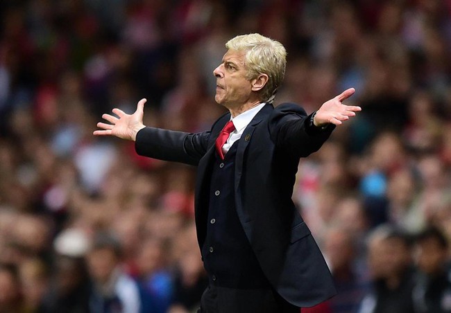 Arsene Wenger: Enrique kiệt sức rồi sao? Nhìn tôi đây này - Ảnh 1.