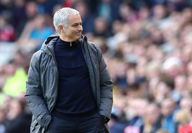Mourinho kiếm tiền giỏi nhất giới cầm qu&acirc;n - Ảnh 1.