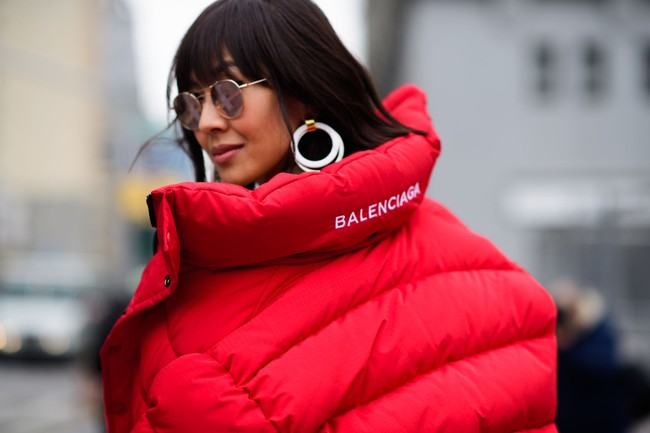 Chi&ecirc;m ngưỡng đặc sản street style đẹp kh&oacute; rời mắt tại Tuần lễ thời trang New York - Ảnh 5.