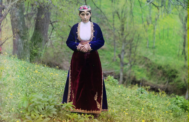 Chùm ảnh đầy màu sắc về nước Nga xinh đẹp 100 năm trước - Ảnh 1.
