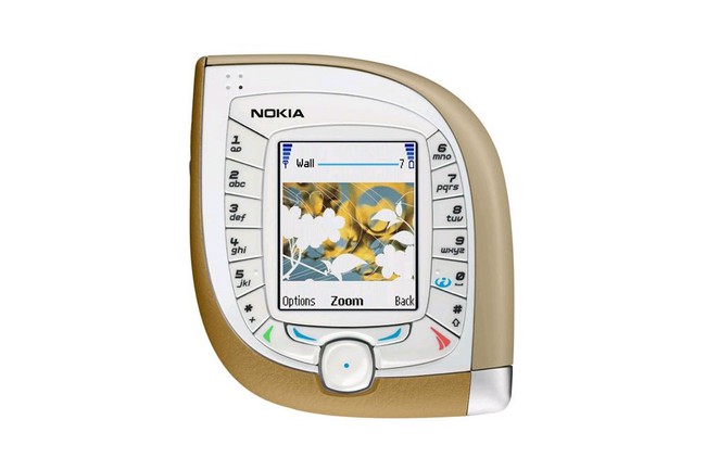 Loạt điện thoại vang bóng một thời, ai nhìn cũng mê của Nokia - Ảnh 10.