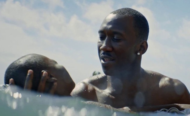 Mahershala Ali trở thành nam diễn viên Hồi giáo đầu tiên giành giải Oscar - Ảnh 1.