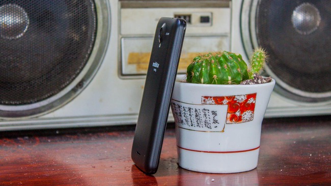 Đ&acirc;y l&agrave; những chiếc smartphone c&oacute; gi&aacute; rẻ nhất Việt Nam - Ảnh 1.