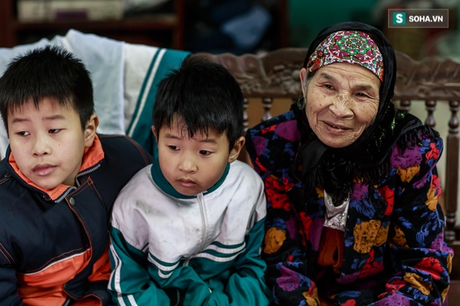 Cuộc điện thoại bất ngờ l&uacute;c giữa trưa tới gia đ&igrave;nh Lục V&acirc;n Ti&ecirc;n bị đ&acirc;m ở Bắc Ninh - Ảnh 2.
