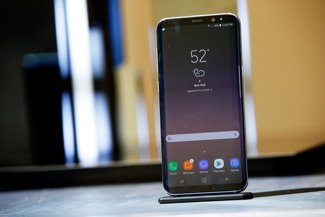 Samsung Galaxy S8+ chất thôi rồi nhưng vẫn thua iPhone 7 Plus ở một điểm này - Ảnh 1.