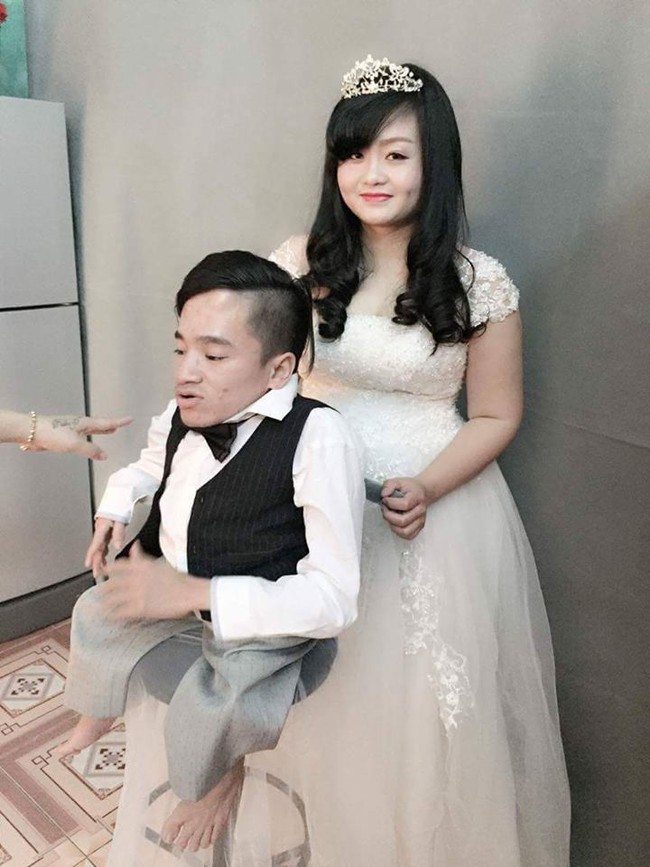 T&igrave;nh y&ecirc;u cổ t&iacute;ch của ch&agrave;ng trai xương thủy tinh từng vượt 300km ra H&agrave; Nội đăng k&yacute; hiến x&aacute;c - Ảnh 4.