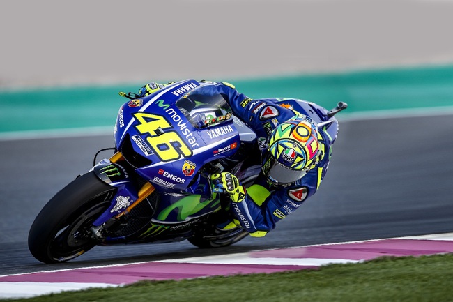 Yamaha Việt Nam giới thiệu gian trưng b&agrave;y phong c&aacute;ch tại Triển l&atilde;m M&ocirc; t&ocirc; xe m&aacute;y Việt Nam 2017 - Ảnh 2.