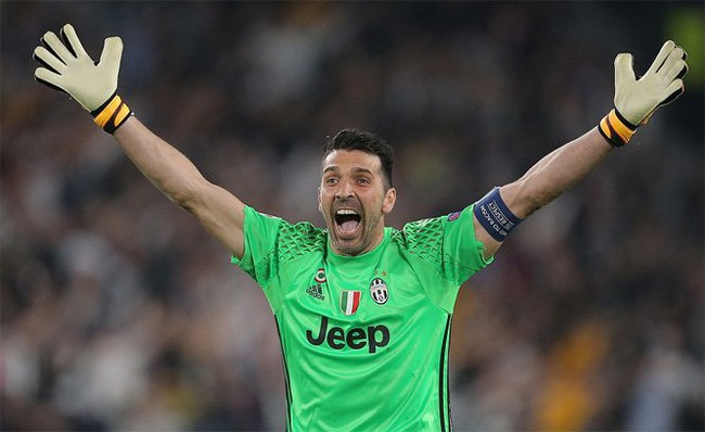 Buffon khát khao nâng cúp C1 sau 2 lần lỗi hẹn - Ảnh 1.