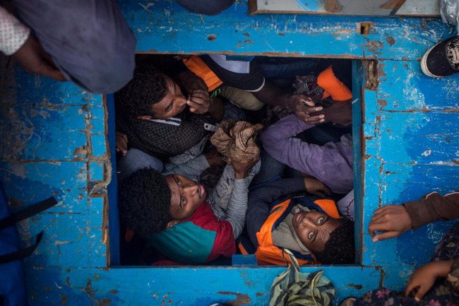 Nh&igrave;n lại những t&aacute;c phẩm nhiếp ảnh xuất sắc gi&agrave;nh giải thưởng World Press Photo 2017 - Ảnh 6.