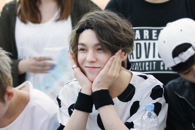 Tưởng Th&aacute;i Lan đ&atilde; c&oacute; nhiều người đẹp lai, nhưng h&oacute;a ra H&agrave;n Quốc cũng c&oacute; những sao lai đẹp h&uacute;t hồn - Ảnh 33.