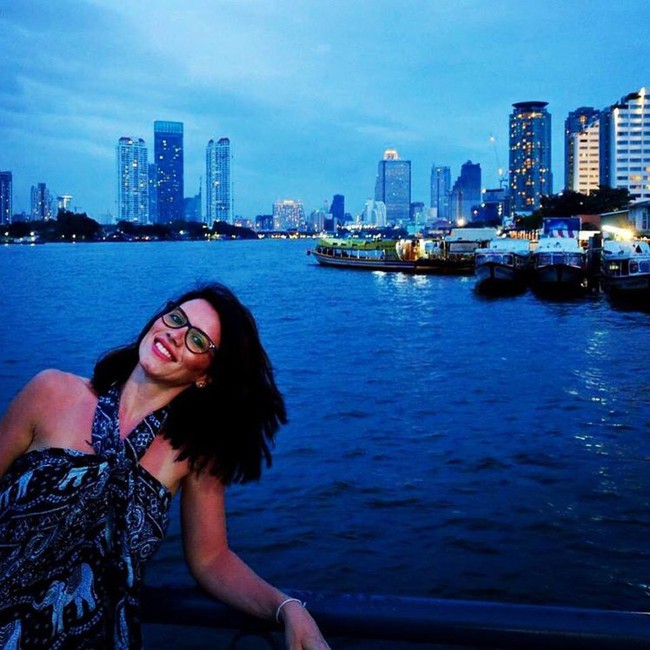 C&ocirc; g&aacute;i lao xuống s&ocirc;ng Thames trong vụ tấn c&ocirc;ng khủng bố ngo&agrave;i t&ograve;a nh&agrave; quốc hội Anh đ&atilde; qua đời - Ảnh 2.
