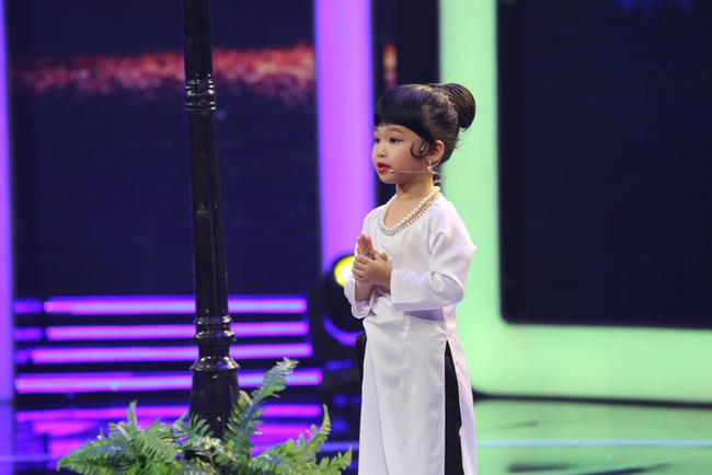 Tr&aacute;c Th&uacute;y Mi&ecirc;u phi&ecirc;n bản 4 tuổi cực đ&aacute;ng y&ecirc;u khi n&oacute;i về... sự c&ocirc; đơn - Ảnh 4.