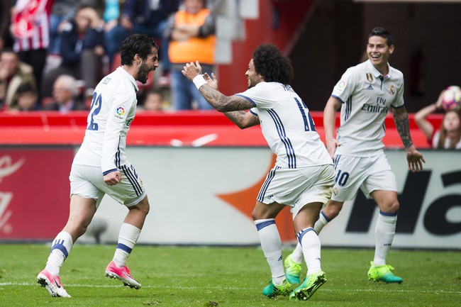 Chơi với đội h&igrave;nh hai, Real Madrid vất vả ngược d&ograve;ng gi&agrave;nh 3 điểm - Ảnh 10.