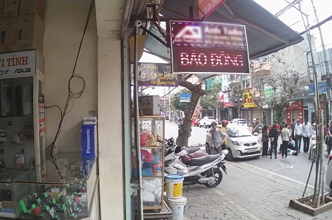 Nam Định: Người phụ nữ mở cửa &ocirc; t&ocirc; kh&ocirc;ng ch&uacute; &yacute; g&acirc;y tai nạn giữa đường - Ảnh 3.
