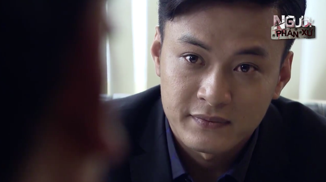 Phim "Người phán xử": Thế cuộc nguy nan, Phan Quân bất ngờ nhìn Lê Thành bằng ánh mắt trìu mến- Ảnh 3.