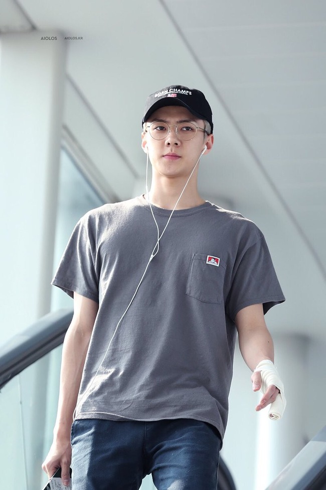 Vừa tr&ograve;n 23 tuổi, Sehun (EXO) được Vogue ca ngợi hết lời về phong c&aacute;ch thời trang - Ảnh 9.
