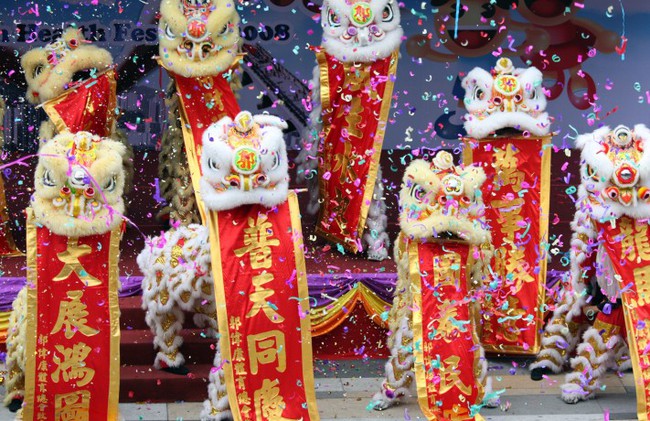 Đi đ&acirc;u dịp Tết cũng thấy m&uacute;a sư tử, nhưng kh&ocirc;ng phải ai cũng biết v&igrave; sao c&oacute; truyền thống n&agrave;y - Ảnh 3.