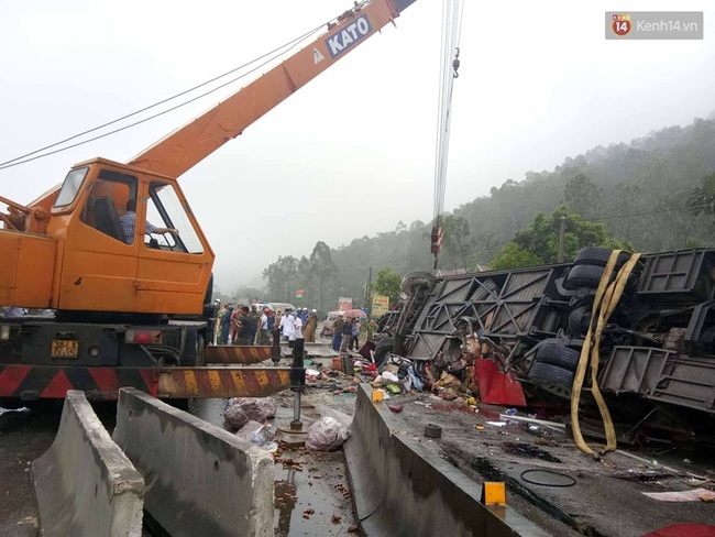 Nạn nhân trong vụ lật xe khách kinh hoàng: Mọi người la hét hoảng loạn, tôi chỉ kịp che chắn cho cháu bé bên cạnh - Ảnh 4.