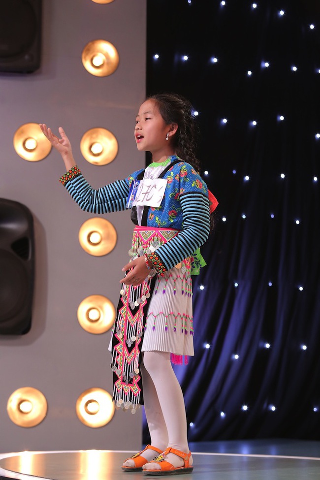 Cô bé khiếm thị, thiên thần 5 tuổi một mực đòi vé vàng mới chịu ra về gây sốt Vietnam Idol Kids - Ảnh 15.