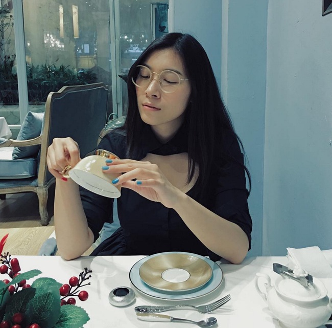 Những tiểu thư 9x sẽ khiến bạn bỏ ngay suy nghĩ: Gi&agrave;u l&agrave; chỉ biết ti&ecirc;u tiền v&agrave; hưởng thụ! - Ảnh 3.